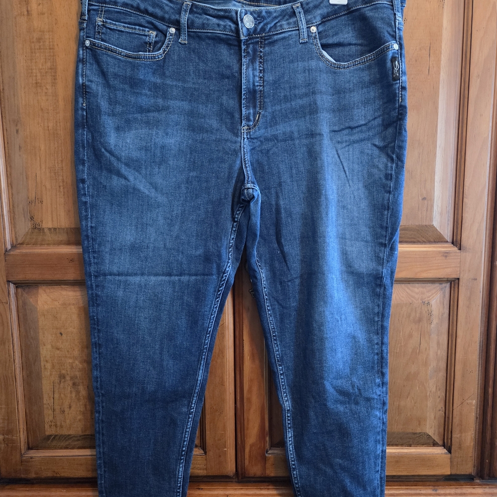 Classic Blue Women's Jeans